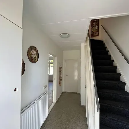 Ruime Vakantiewoning Aan De Kust 48, Op 50m Strand! *