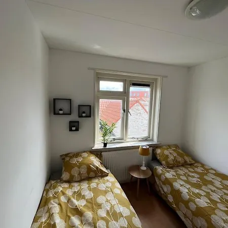Ruime Vakantiewoning Aan De Kust 48, Op 50m Strand! *