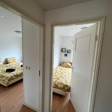Ruime Vakantiewoning Aan De Kust 48, Op 50m Strand! * Эгмонд-ан-Зее