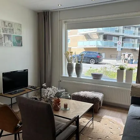 Ruime Vakantiewoning Aan De Kust 48, Op 50m Strand! Дом отдыха *