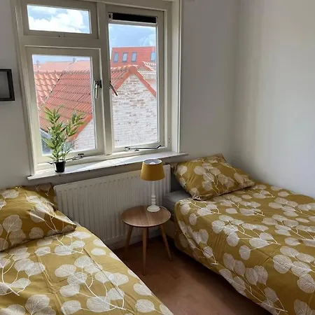 Дом отдыха Ruime Vakantiewoning Aan De Kust 48, Op 50m Strand! *