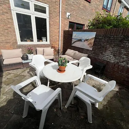 Ruime Vakantiewoning Aan De Kust 48, Op 50m Strand! *