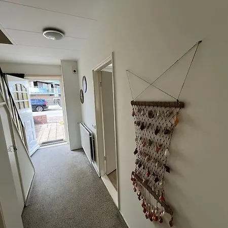Ruime Vakantiewoning Aan De Kust 48, Op 50m Strand! Дом отдыха *